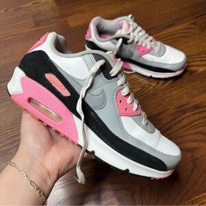 Nike 2020 Air Max 90 'Rose Pink' size 7Y